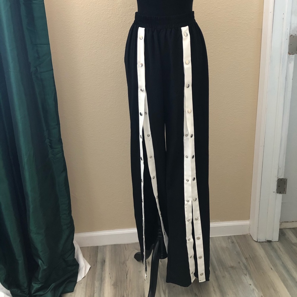Black wide leg pants